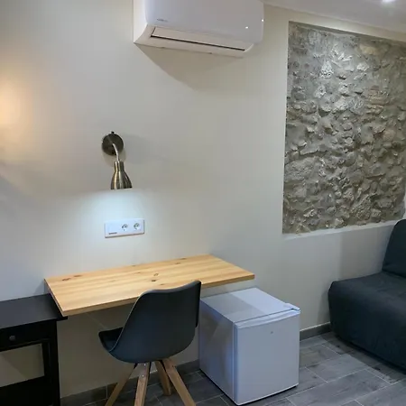 Milana 3* Girona